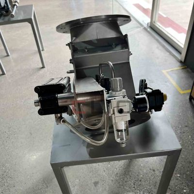 A swing plate directional valve with an angle of 60 ° suitable for gravity unloading
