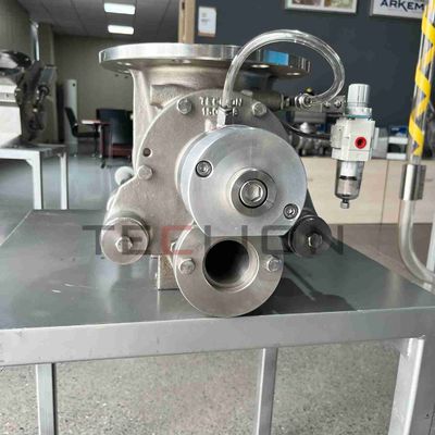 Stainless steel rotary valve with large flow cross-section, suitable for pneumatic conveying