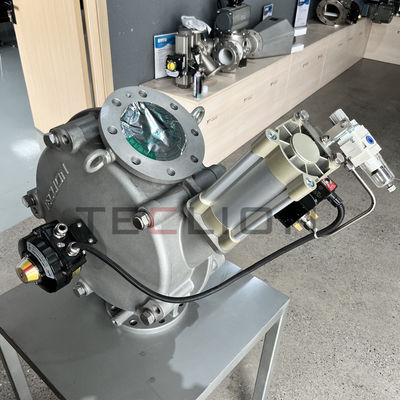 Dual channel directional valve suitable for dense phase transportation pipelines