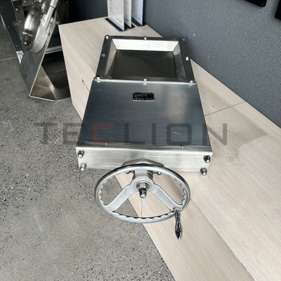 Square mouth knife gate valve suitable for PP PE particles