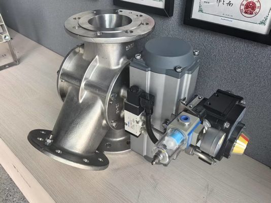 Stainless steel three-way diverter valve for pneumatic conveying of powder or particles