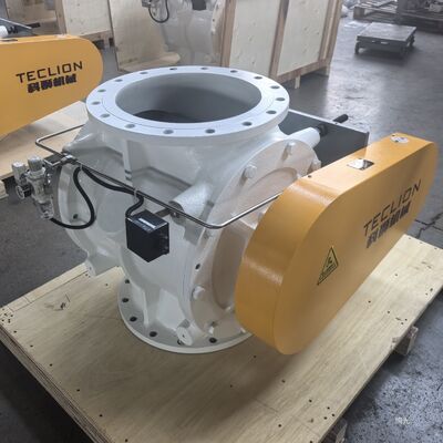 Drop through cast iron rotary valve used for pneumatic conveying